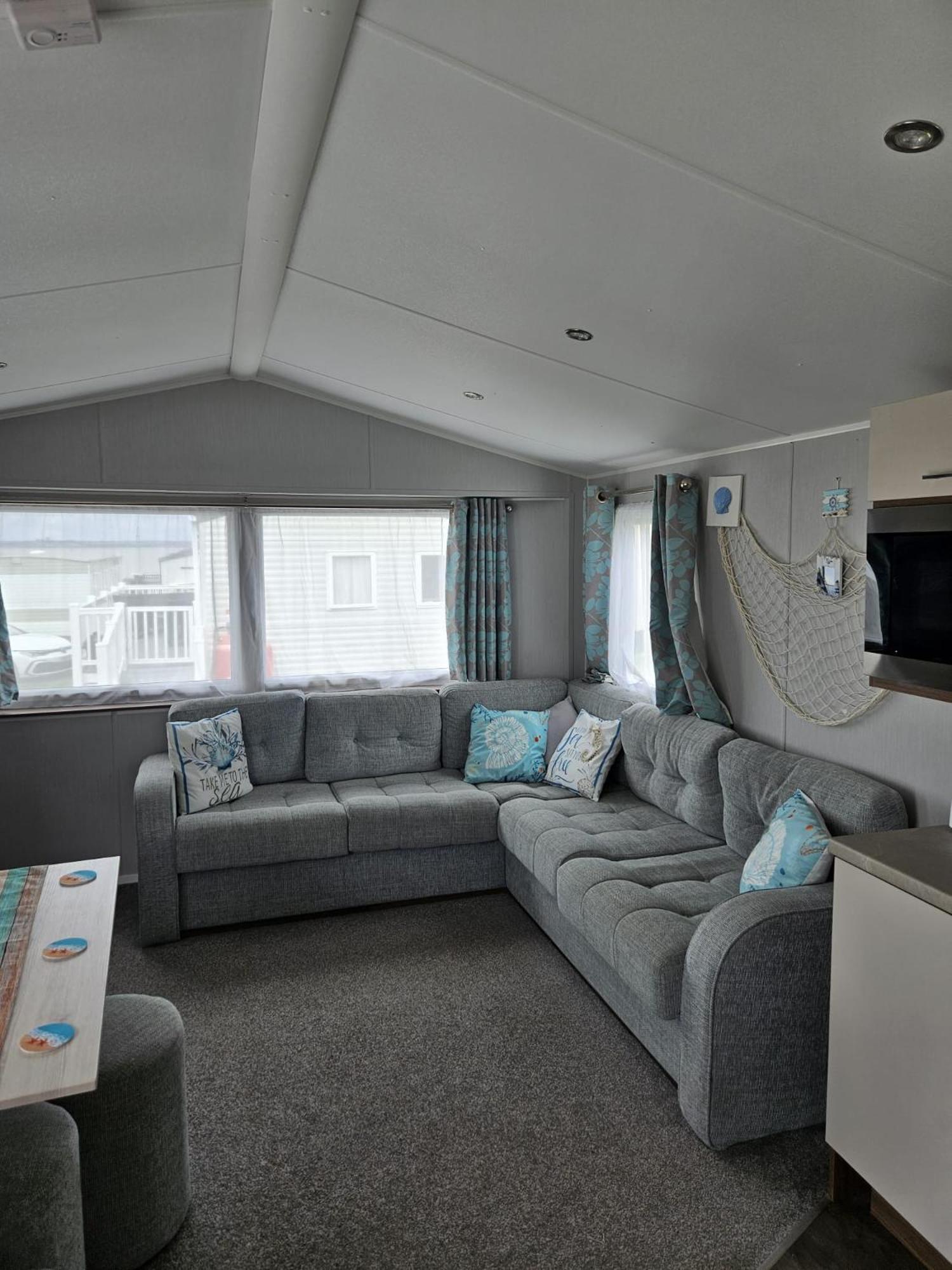 Haven Kent Coast Allhallows Sleeps 8 호텔 외부 사진